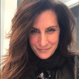 Meet your Posher, Robyn